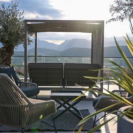 Das Panorama Designhotel Caldaro Esterno foto