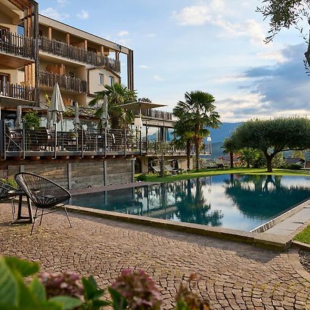 Das Panorama Designhotel Caldaro Esterno foto